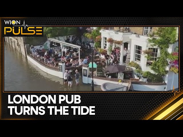 London Pub Serves Beer Despite Flooding | World News | WION Pulse