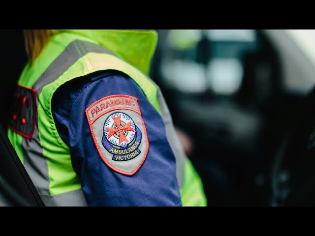 ⁣Victorian paramedics secure new pay deal