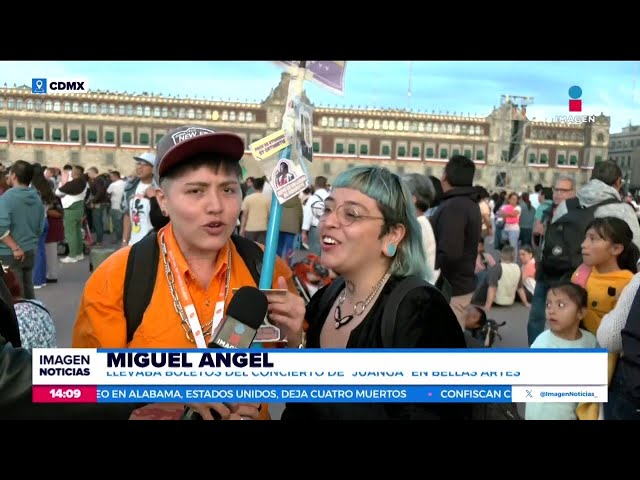 ⁣Miles de personas llegaron al Zócalo para bailar los éxitos de Juan Gabriel | Crystal Mendivil