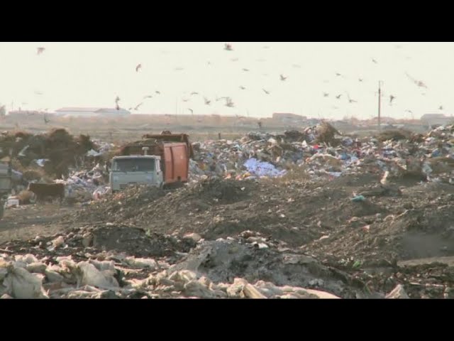 ⁣Стихийные свалки начали появляться на окраине Атырау