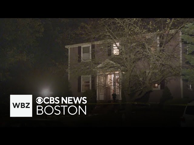 Man in custody after 2 people stabbed at Reading, Massachusetts home