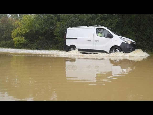 ⁣Two tourists missing after floods hit central Italy