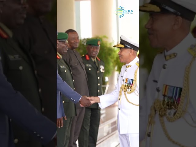 ⁣The CDF of Seychelles, Brigadier Michael Rosette, paid a visit to the RDF Headquarters