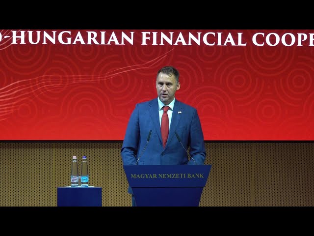 ⁣Hungary, China vow to deepen cooperation on green finance