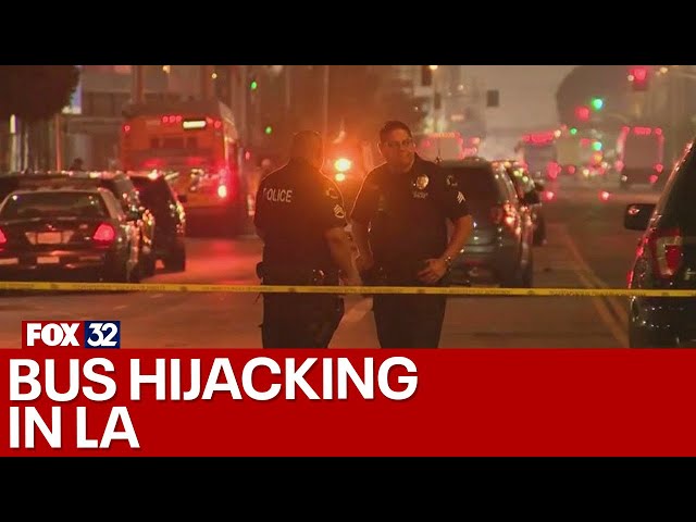 ⁣1 dead, suspect arrested following LA bus hijacking