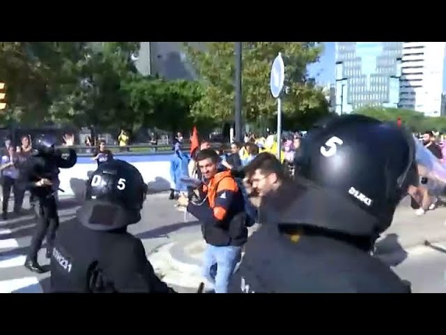 ⁣Proteste gegen Immobilienmesse in Barcelona