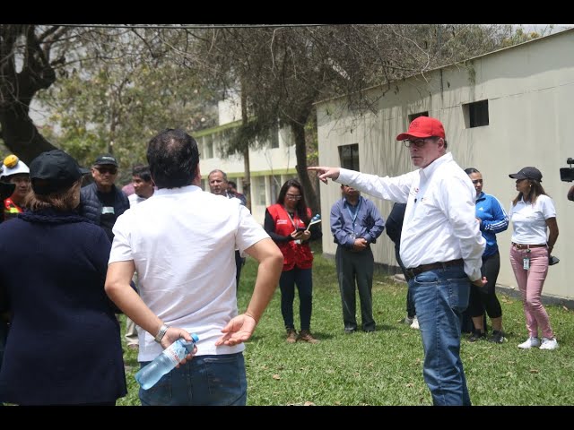 ⁣Ministro de Educación tras incendio: "Evacuamos al 95% de los estudiantes del COAR a Lima"