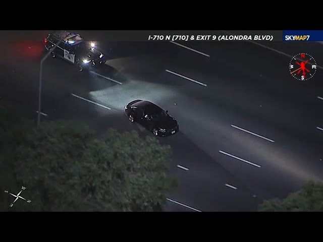 ⁣FULL CHASE: Carjacking suspects lead CHP on chase through LA