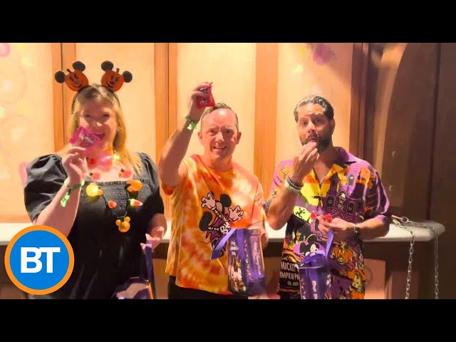 ⁣We went to Mickey’s Not-So-Scary Halloween Party — and it was spooktacular