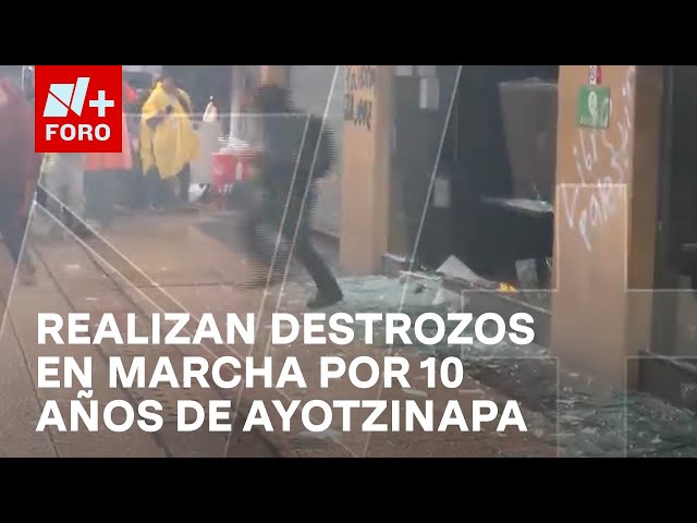 ⁣Marcha por 43 de Ayotzinapa: Manifestantes causan destrozos en establecimientos - Las Noticias