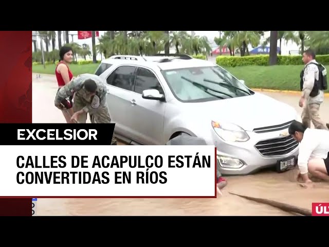 Calles inundadas en Acapulco por las lluvias de John