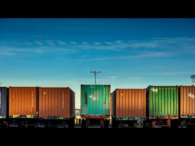 ⁣Potential negative impact locally from US port workers strike