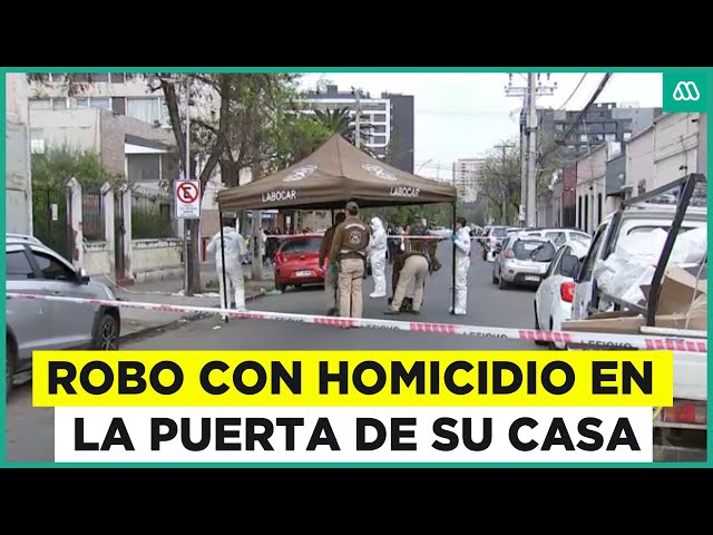 ⁣Hombre muere en asalto en la entrada a su edificio: Delincuentes le dispararon en la cabeza