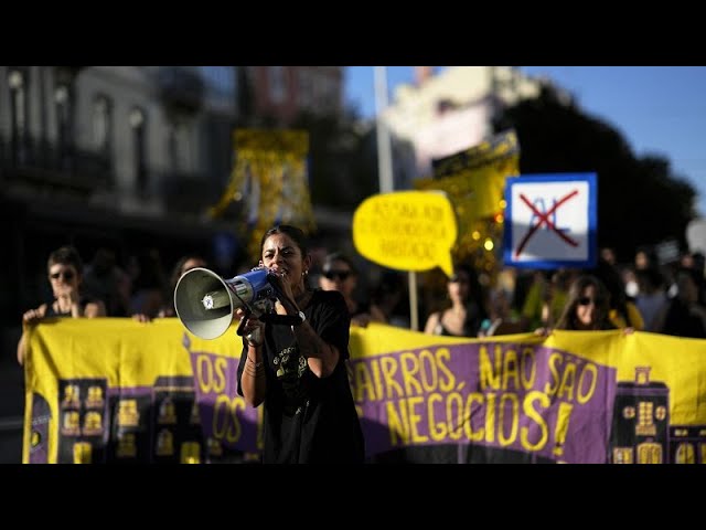 ⁣Thousands protest across Portugal against unaffordable house prices and rents