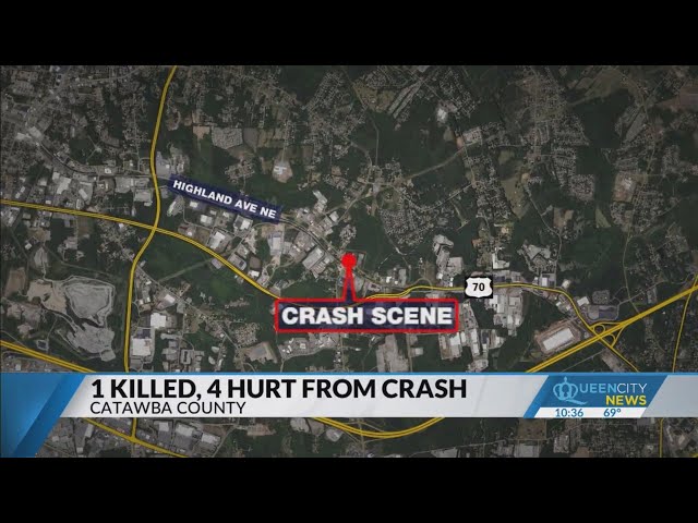 Man killed after running red light in Catawba County, 4 others hurt