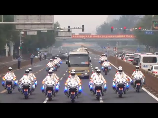 ⁣Recipients of national medals and honorary titles escorted to the Great Hall of the People