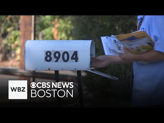 ⁣Boston residents say their mail delivery is inadequate