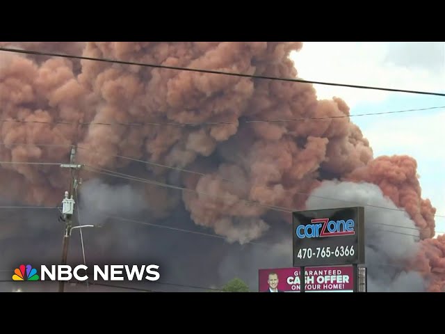 ⁣Chemical plant fire forces evacuations near Atlanta