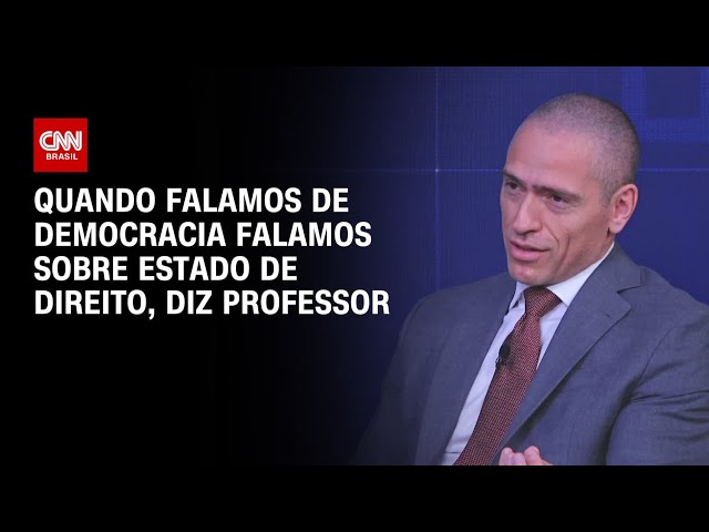 ⁣Quando falamos de democracia falamos sobre Estado de direito, diz professor | WW