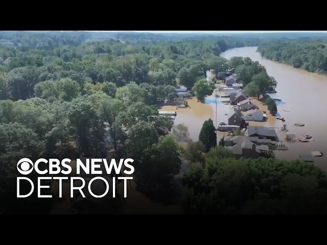 ⁣Helene death toll climbs past 100 as Southeast digs out from storm's devastation