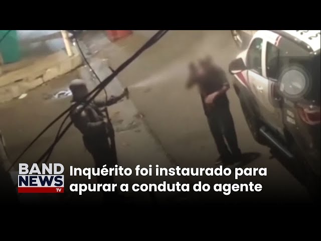 ⁣PM joga Spray de pimenta no rosto de homem em São Paulo | BandNewsTV