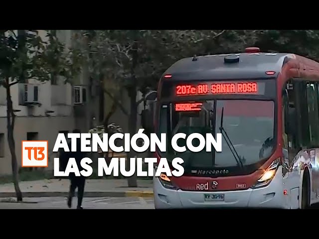 ⁣Multas en 50 nuevos puntos por usar vía de buses: estos son los sectores