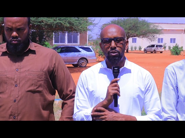 ⁣Arday ku biiraysa sanadkaan Jaamacadda Ummadda faraceeda Galmudug oo u fariistay imtixaanka qubuulka