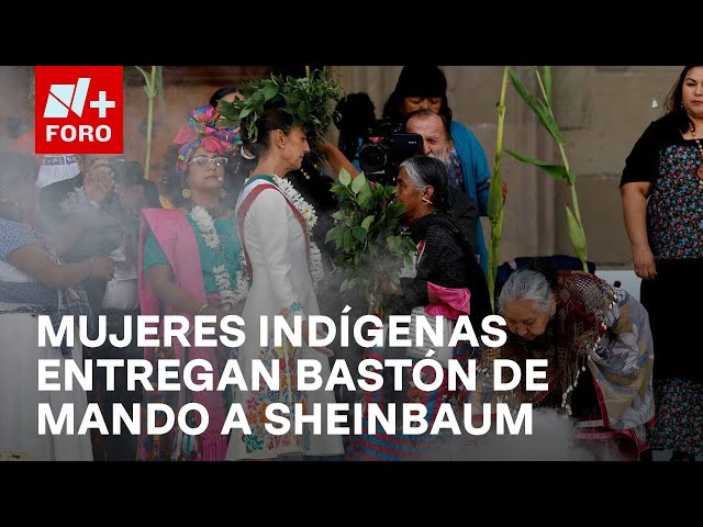 ⁣Mujeres de Pueblos Indígenas Entregan Bastón de Mando a la Presidenta Claudia Sheinbaum