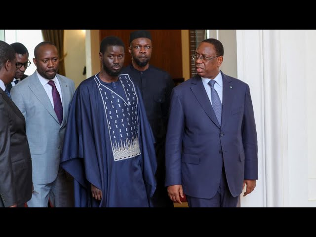 ⁣Sénégal : Ousmane Sonko et Macky Sall, têtes de liste pour les législatives • FRANCE 24