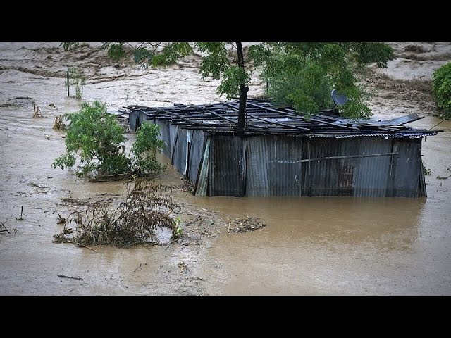 ⁣NO COMMENT: Nepal, devastado por las inundaciones que han causado casi 200 muertos