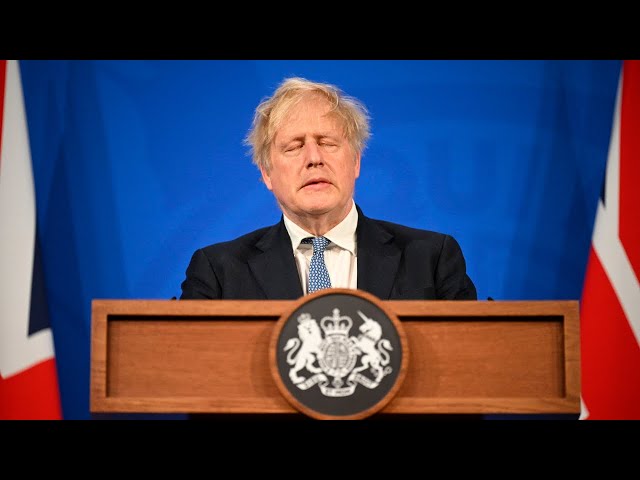 ⁣‘Dramatic’: Boris Johnson compares political ousting to death of Julius Caesar