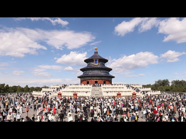 ⁣National Day holiday fuels tourism across China