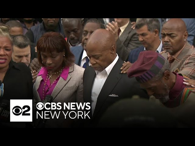 ⁣Prayer vigil for NYC Mayor Eric Adams held at City Hall