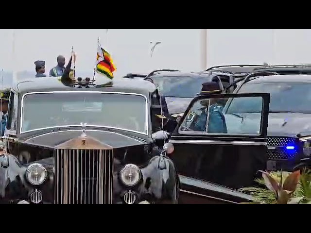 ⁣President Mnangagwa arrives at New Parliament Building for SONA