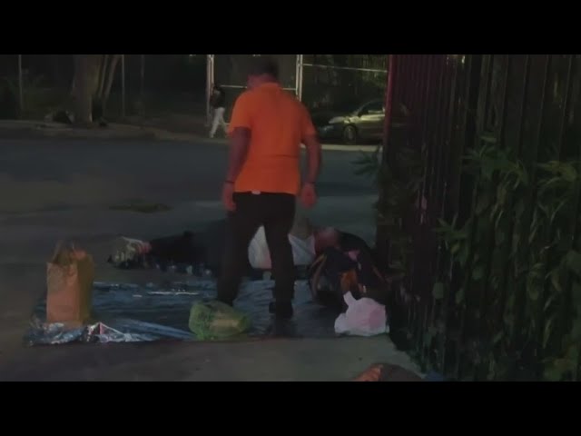 ⁣New law targeting homelessness put to the test in Miami