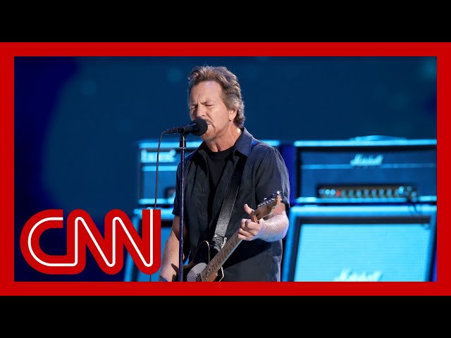 ⁣Eddie Vedder slams Trump for selling $100,000 watch