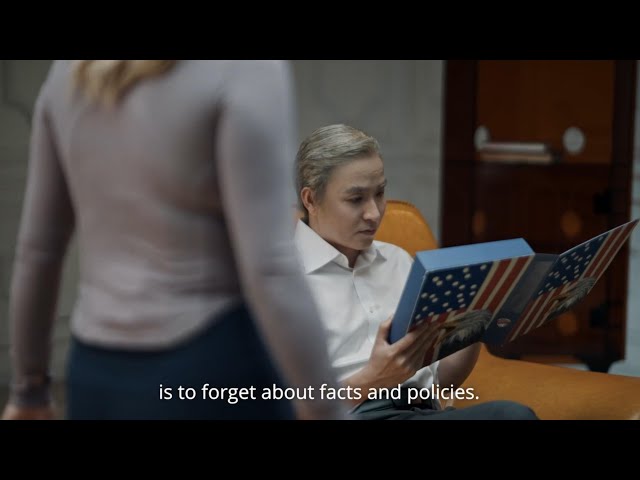 ⁣Parody Show | Debate 101: Forget about facts and policies. What matters is performance art.