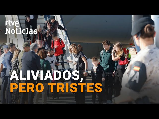 ⁣LÍBANO: LLEGAN los PRIMEROS EVACUADOS a TORREJÓN tras la OFENSIVA TERRESTRE y AÉREA de ISRAEL |