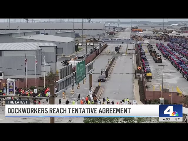 ⁣Dockworkers postpone strike after reaching tentative agreement