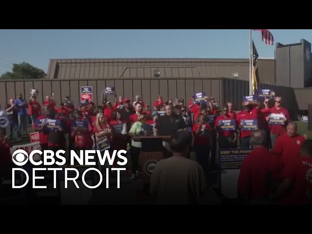 ⁣UAW members call on Stellantis to "keep the promise"