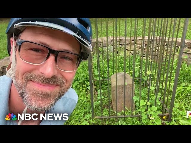 ⁣Man on a mission to walk hundreds of D.C. parks