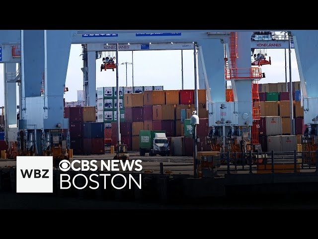 ⁣Port workers in Boston, East Coast reach deal to suspend strike