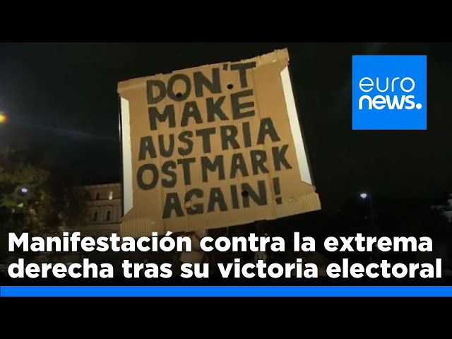 ⁣Miles de manifestantes en Viena contra la extrema derecha antes de las negociaciones de coalición