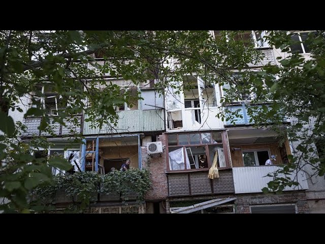 ⁣Pokrovsk and Kostyantynivka residents clean up after repeated Russian shelling