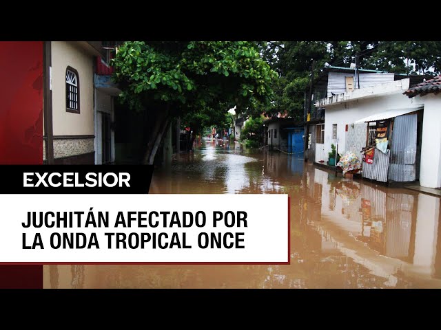 ⁣Vecinos de Juchitán sin salir de sus hogares por inundaciones