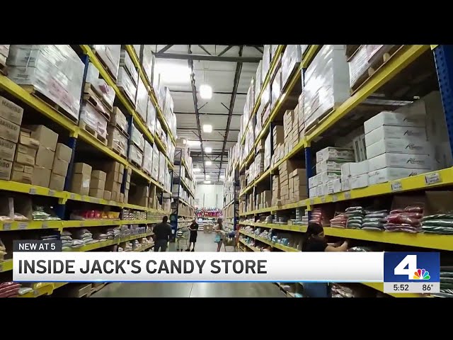 ⁣Inside Jack's Candy Store in downtown LA