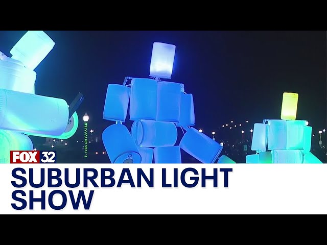 ⁣'Lumenaura': Chicago suburb lights up for family-friendly festival