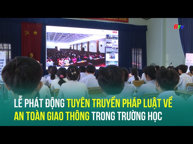 ⁣Lễ phát động tuyên truyền pháp luật về an toàn giao thông trong trường học