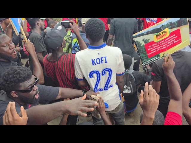 ⁣#freethecitizens & #stopgalamsey Demonstration: DAY 3