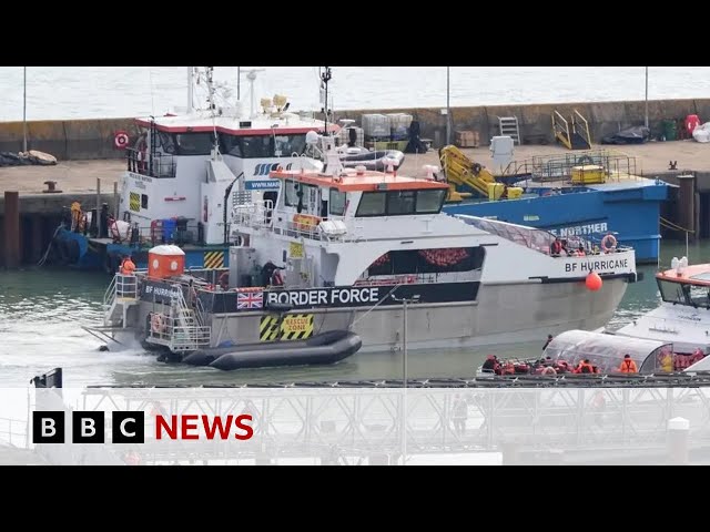 ⁣Four migrants including child die in English Channel crossing attempt | BBC News